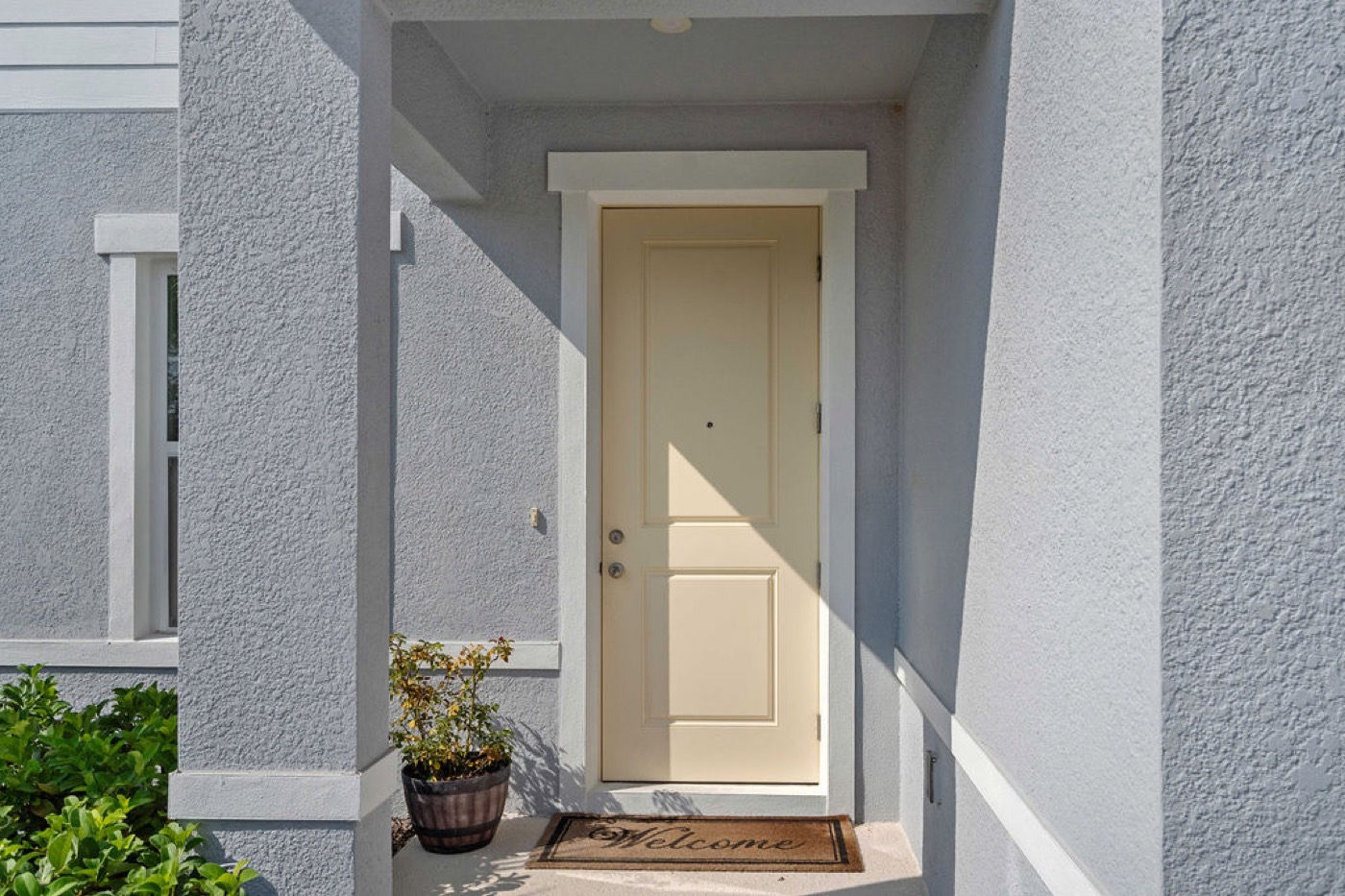 Covered front entry