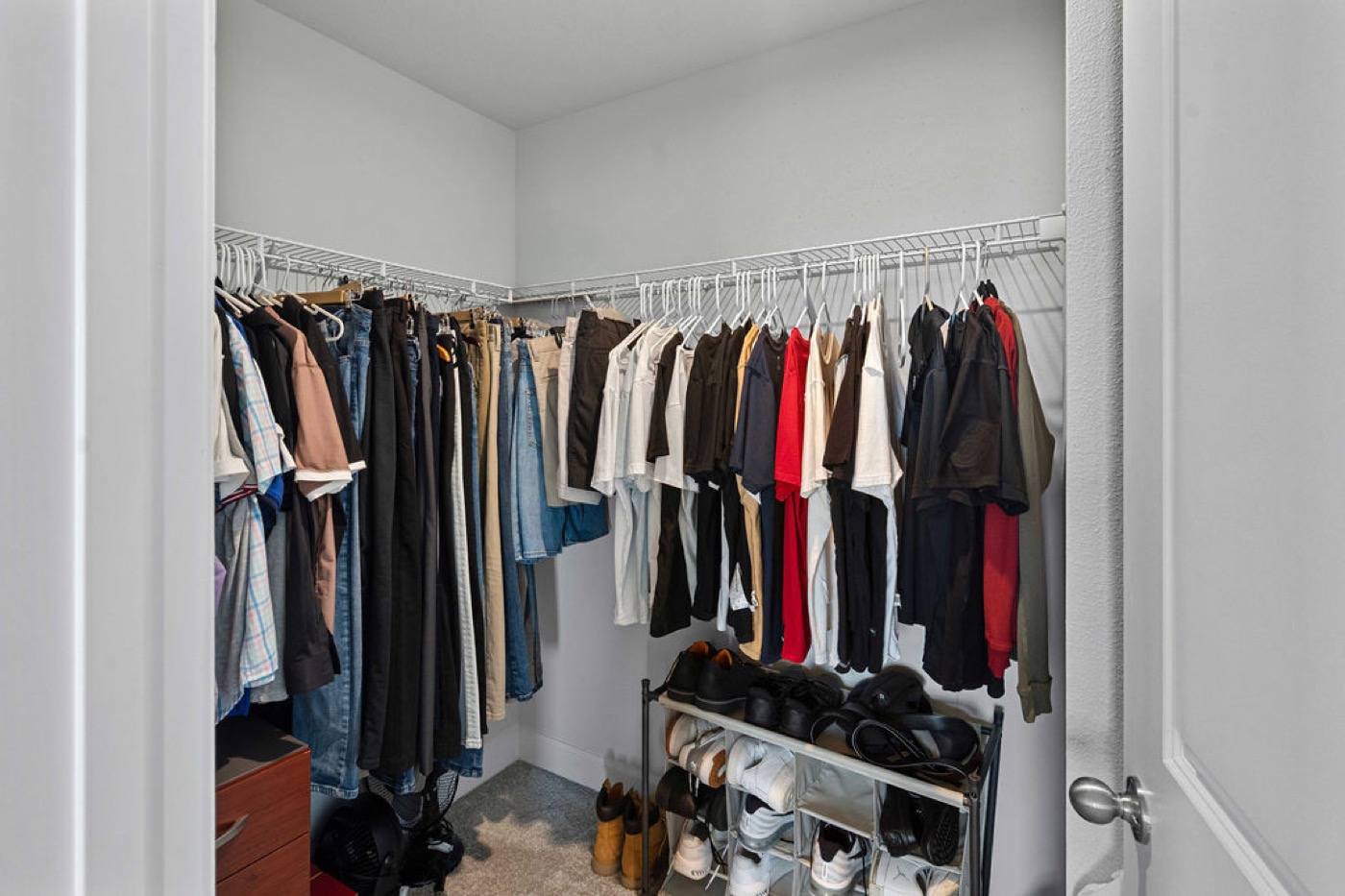 Walk-in closet