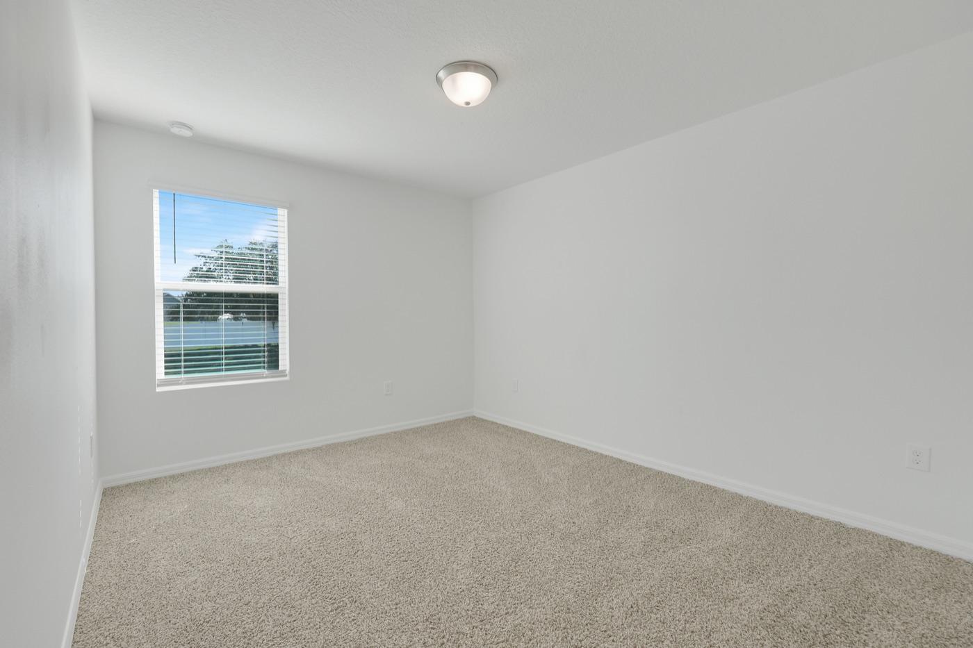 Second bedroom